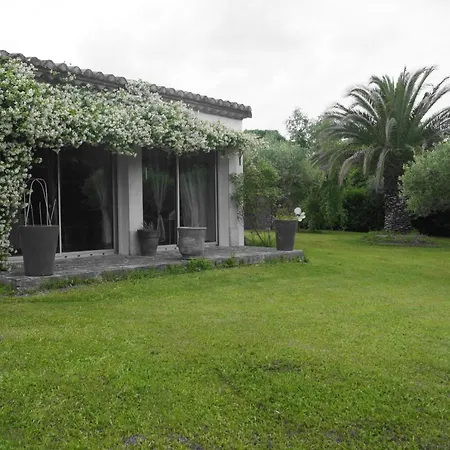 Bed & Breakfast Au Coeur De La Petite Camargue