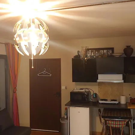 Au Coeur De La Petite Camargue B&B 3*