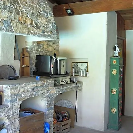 Oda ve Kahvaltı Au Coeur De La Petite Camargue 3*
